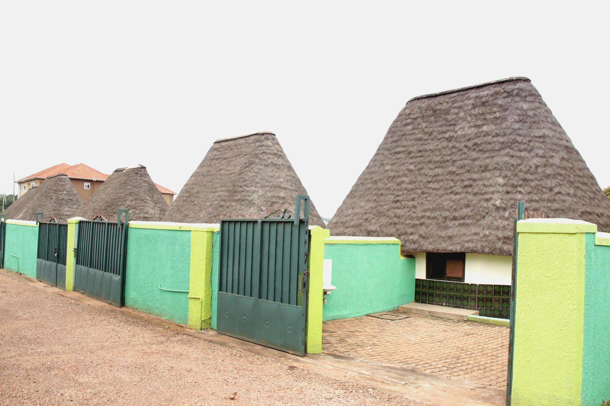 Kiwatule Cottages Kampala Eksteriør bilde